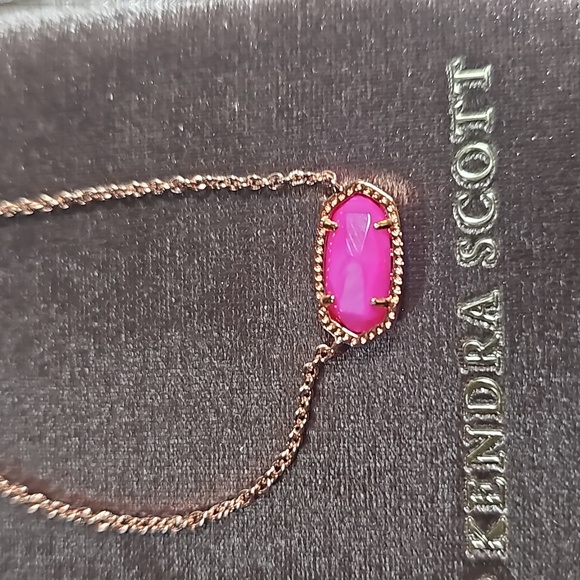 NEW! Kendra Scott Set with Box - Picture 3 of 8